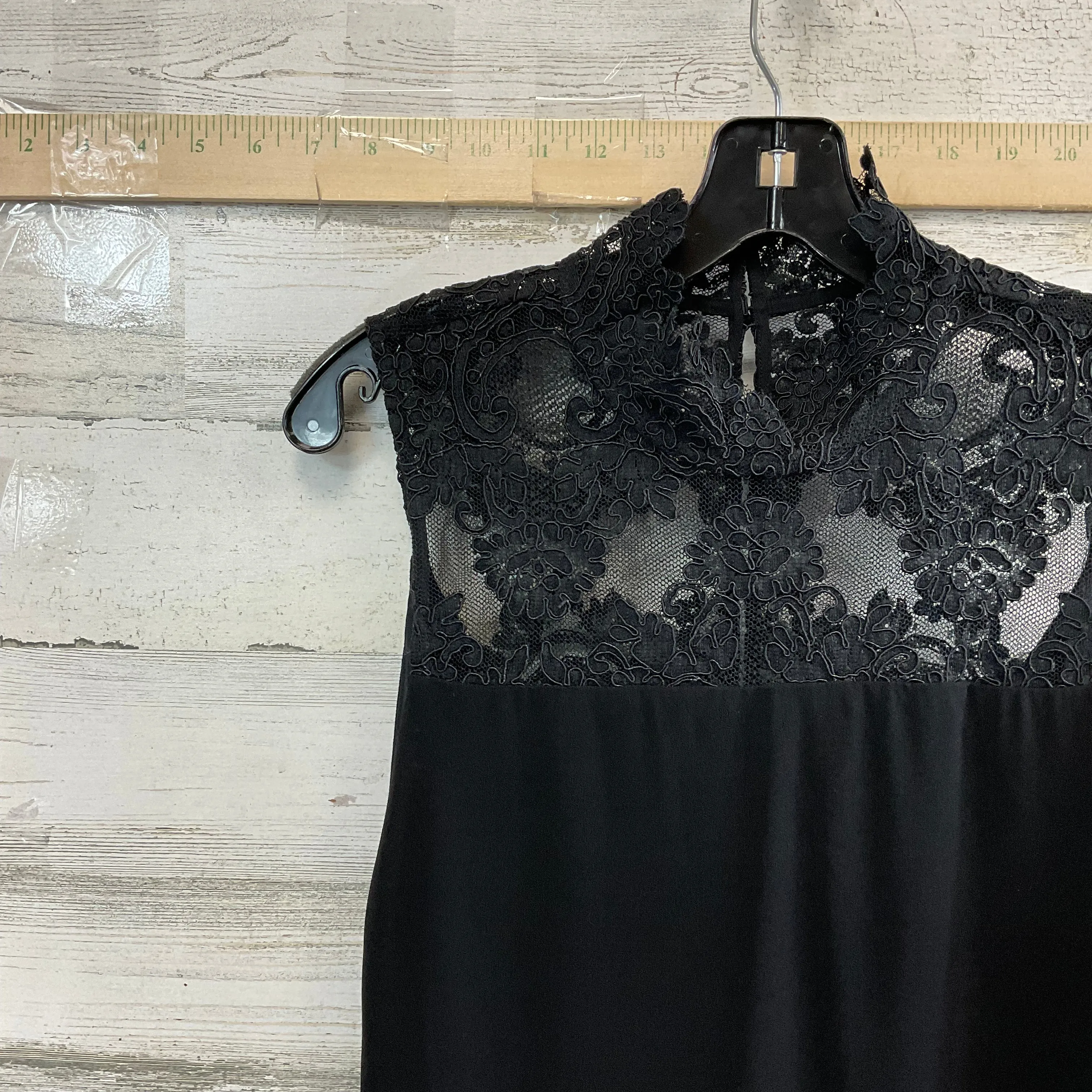 Black Dress Party Midi Alice   Olivia, Size M